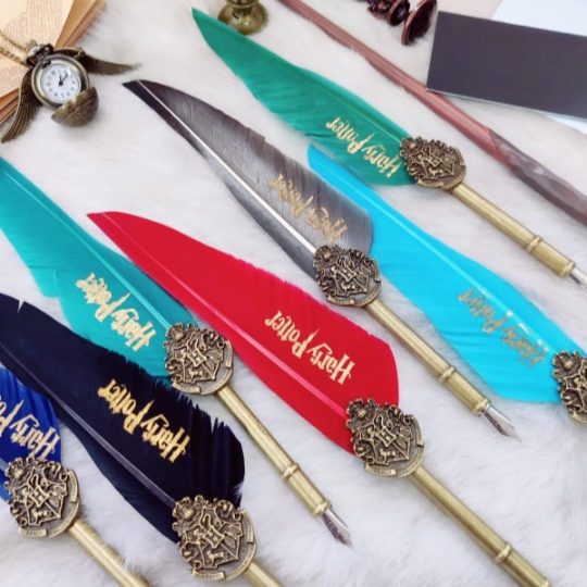 Harry Potter Feather Pens (Select From Drop Down Menu)
