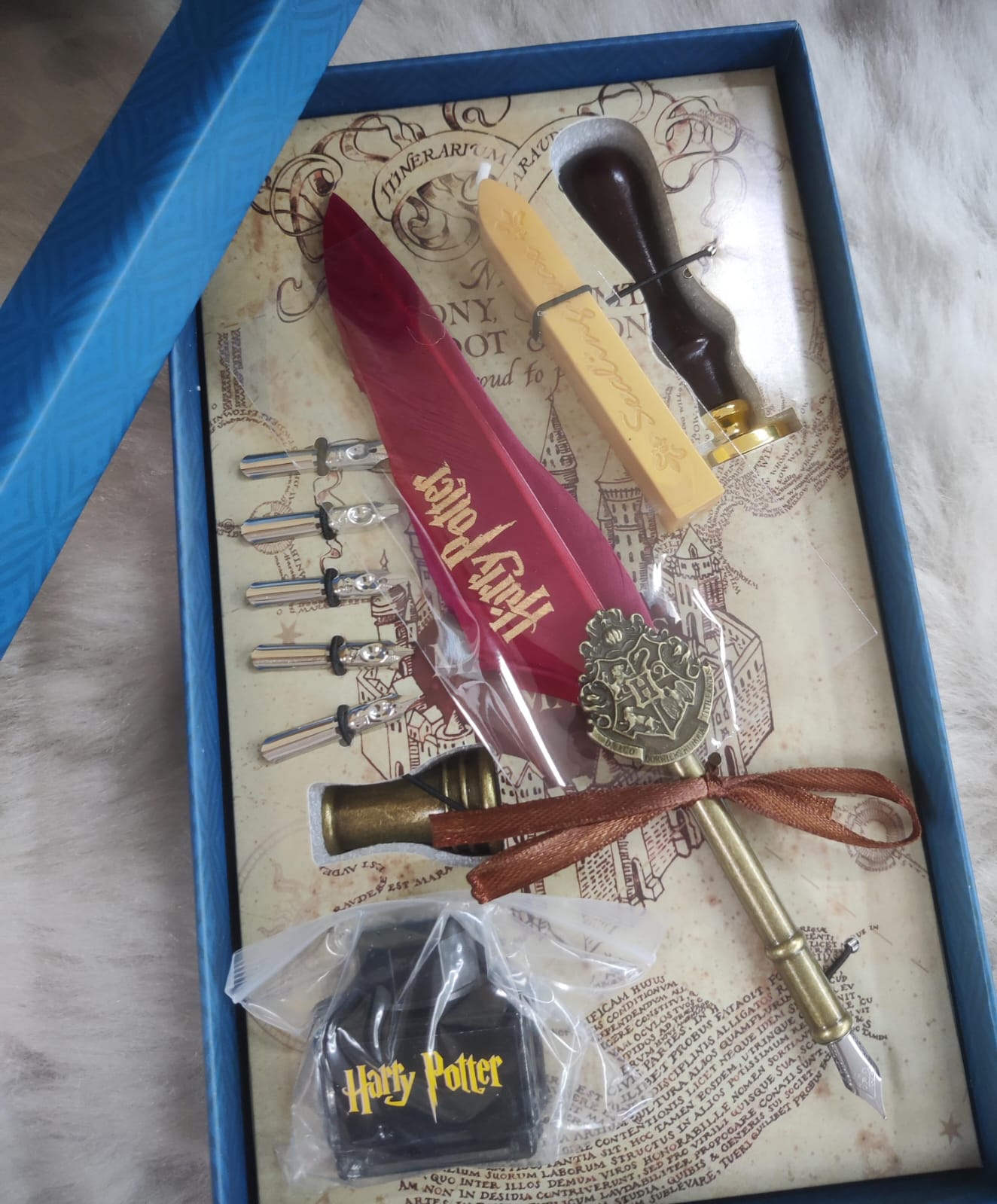 Harry Potter Feather Quill Pen Set of 10 (Select From Drop Down Menu)