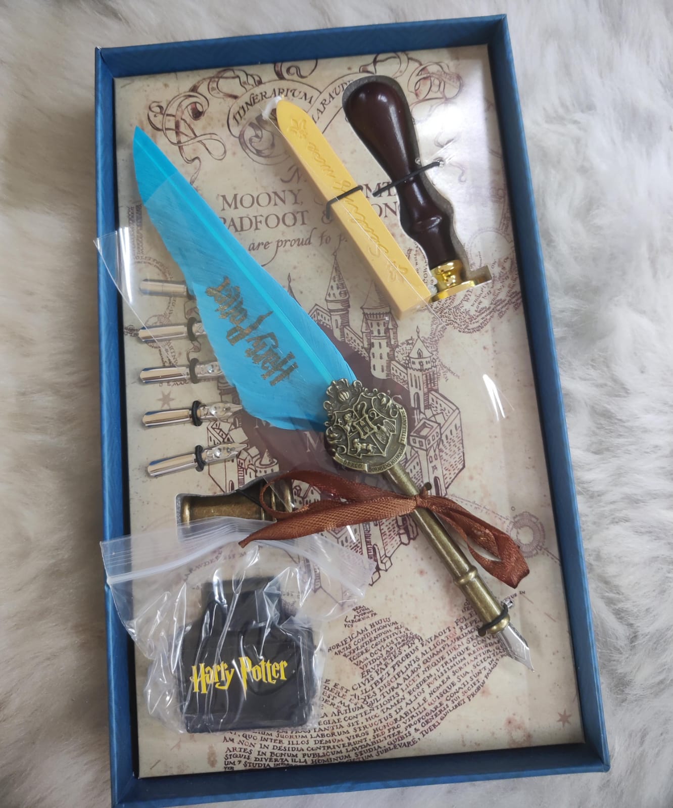 Harry Potter Feather Quill Pen Set of 10 (Select From Drop Down Menu)