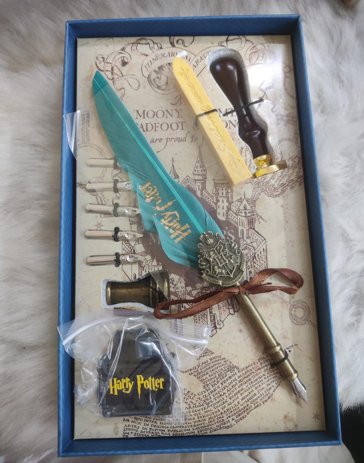 Harry Potter Feather Quill Pen Set of 10 (Select From Drop Down Menu)