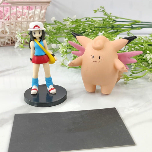 Figure Set of 2