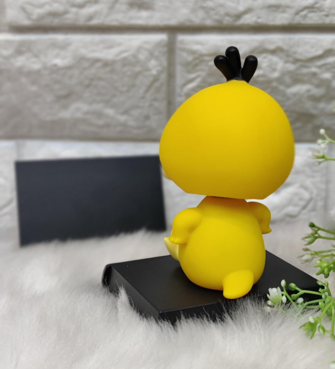 Bobble Head with Phone Stand