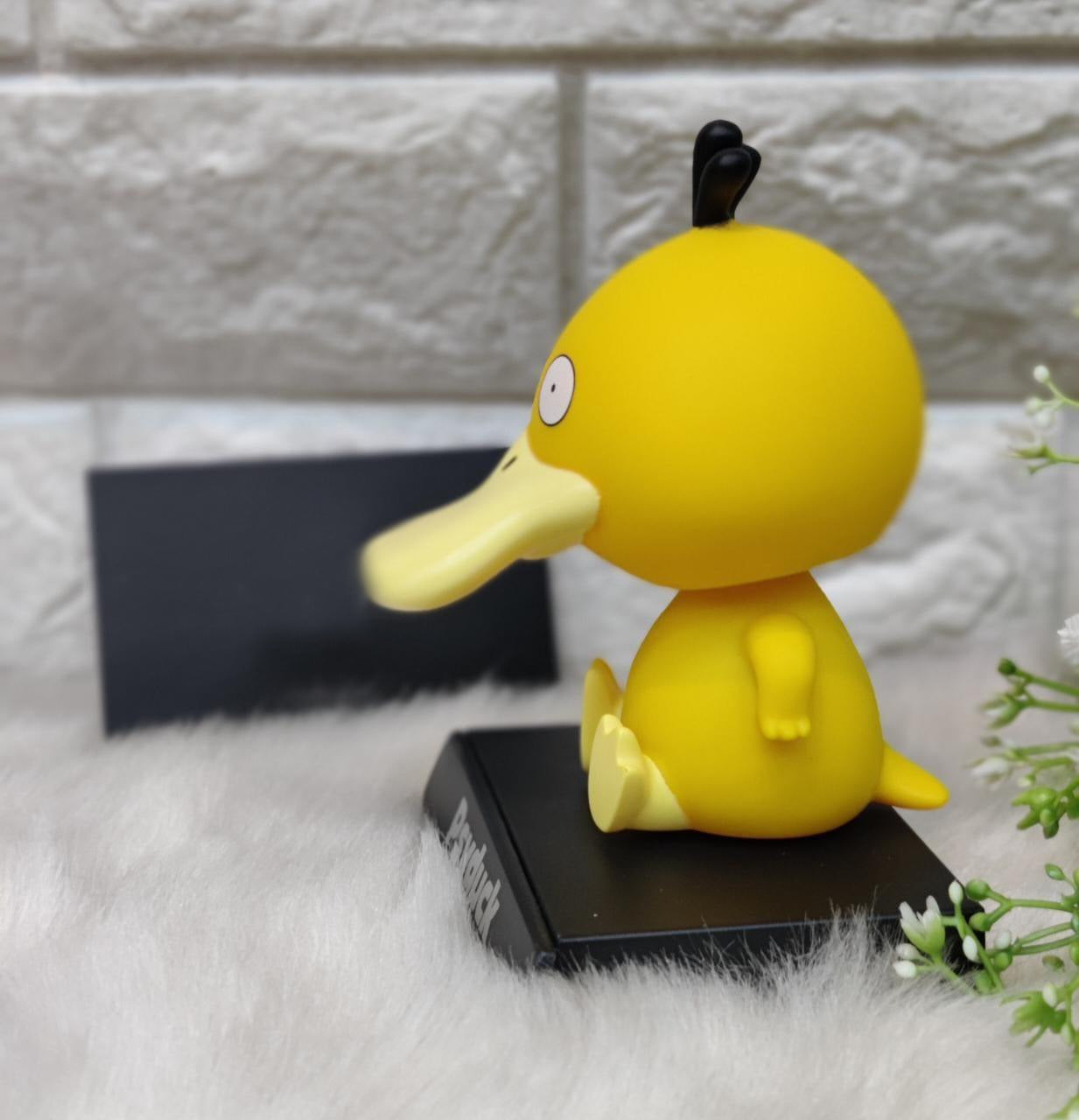 Bobble Head with Phone Stand