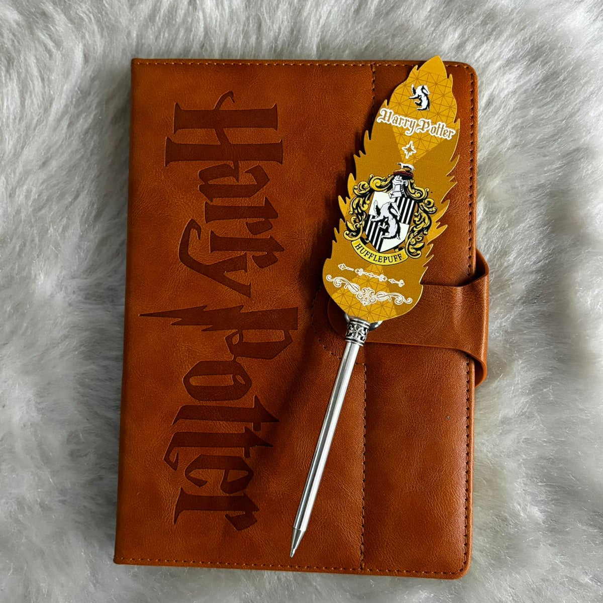 Harry Potter Houses Themed Collectable Metallic Feather Pens (Select From Drop Down Menu)