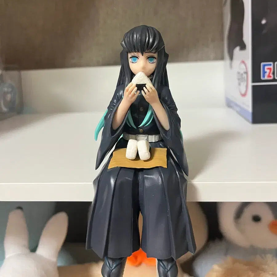 Demon Slayer Muichiro Tokito Sitting Figure