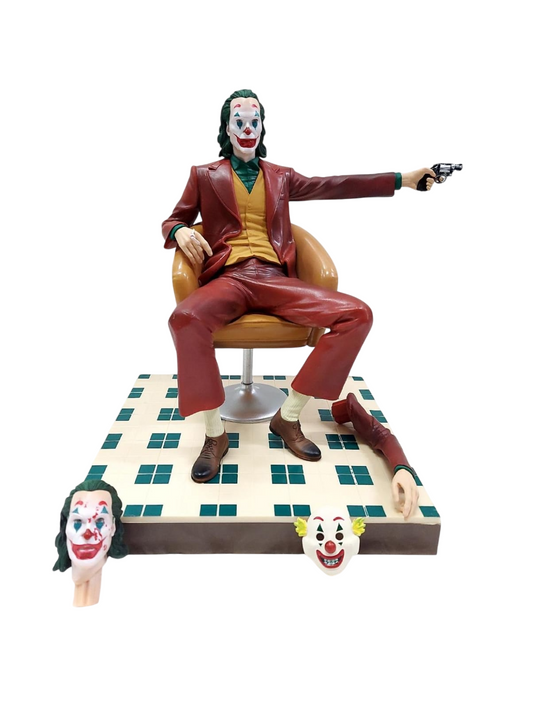 Joker Figure with Extra Attachments – Collectible Action Figure