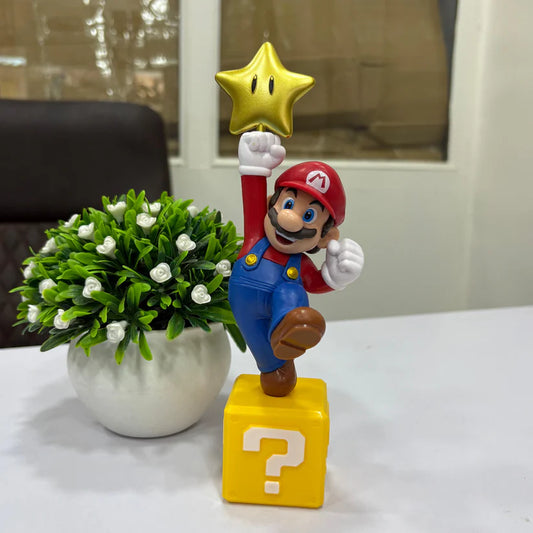 Super Mario Star Revolving Figure 21 cm