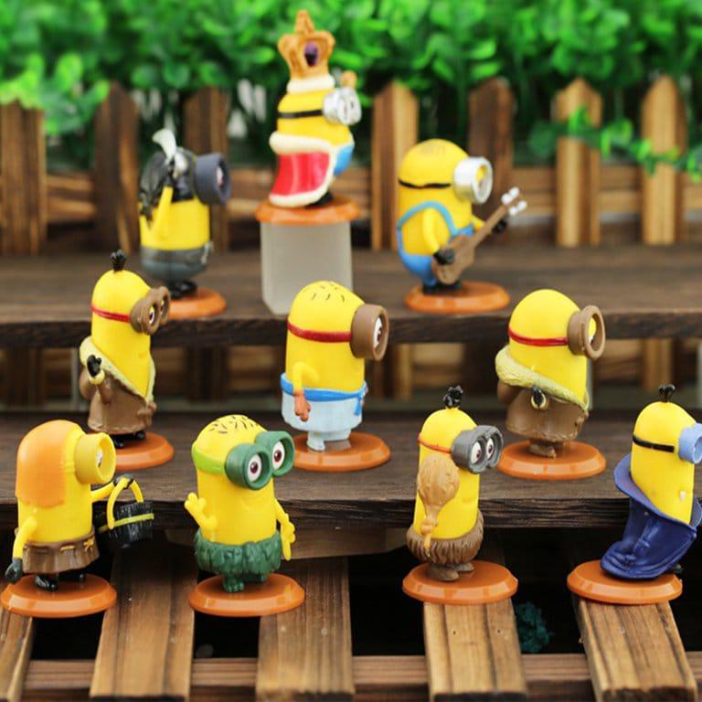 Minion Miniatures (Set Of 10)