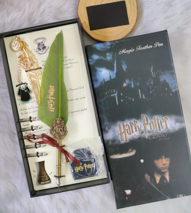 Harry Potter Feather Pen Set of 9 (Select From Drop Down Menu)