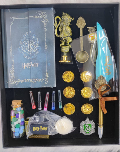 Harry Potter Collectable Pen Set - 18 Pcs - Random Set Will Be Provided