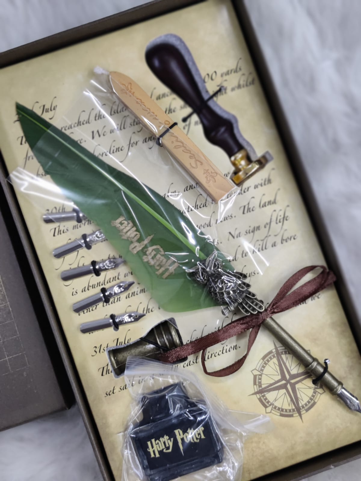 Harry Potter Feather Pen Set of 10 (Select From Drop Down Menu)