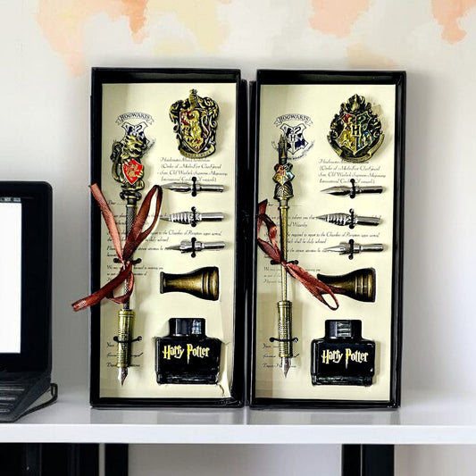 Harry Potter Pen Set of 7 - Random Set Will Be Provided