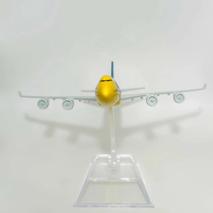 Pikachu Aircraft Model Die Cast Plane Wih Acrylic Case