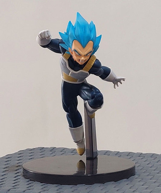 Dragon Ball Z Super Saiyan Blue Vegeta Figure - 18 cm